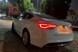 کرایسلەر 200